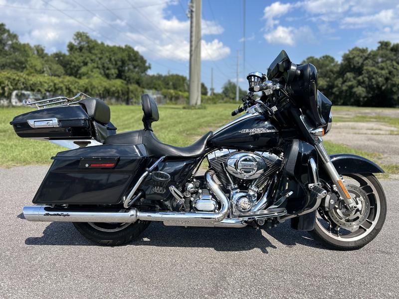 2013 Harley-Davidson® FLHX - Street Glide® | The Harley-Davidson ...