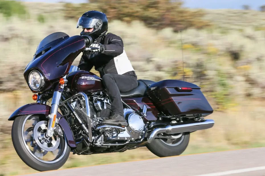 RideApart Review: 2014 Harley-Davidson Touring Models