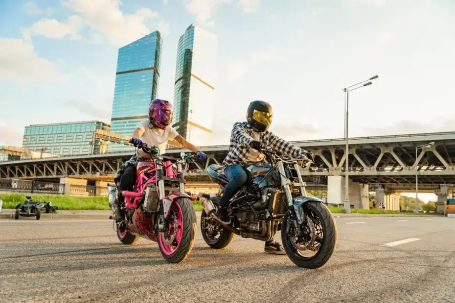 how to measure for motorcycle helmet