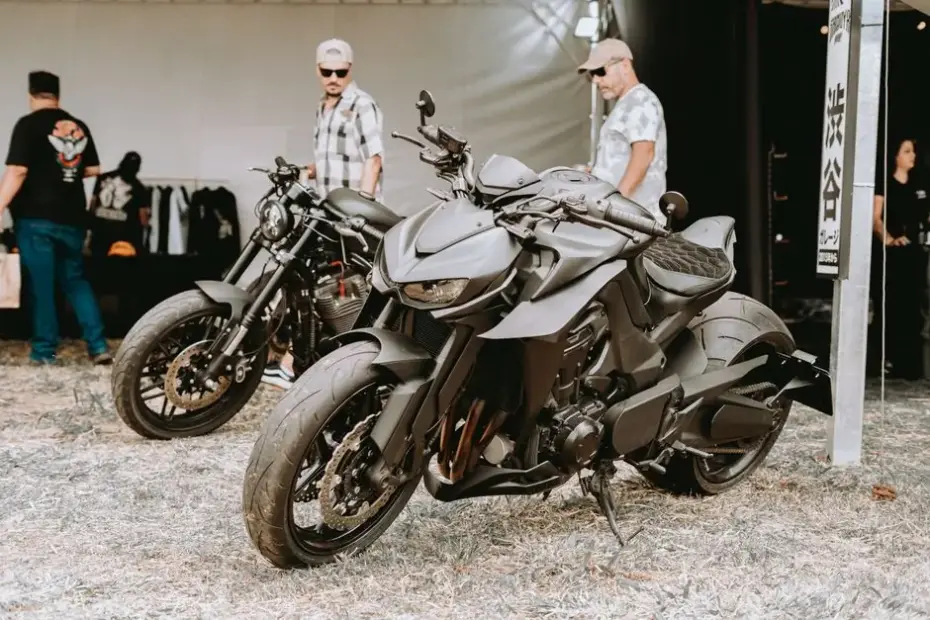 what are fairing on a motorcycle
